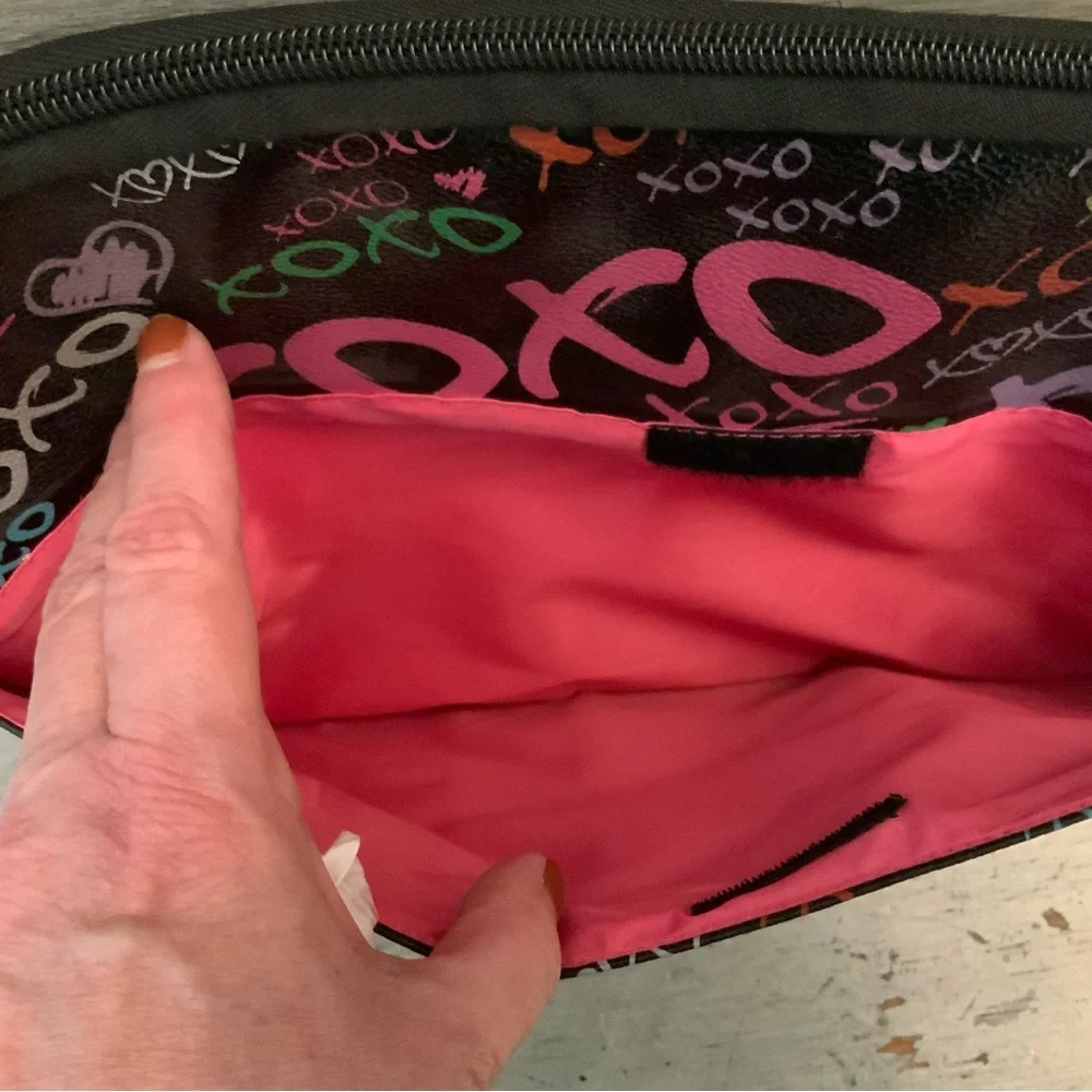 XOXO‎ Colorful Faux Leather Laptop Tablet Bag 15.5x11x1 Good Condition